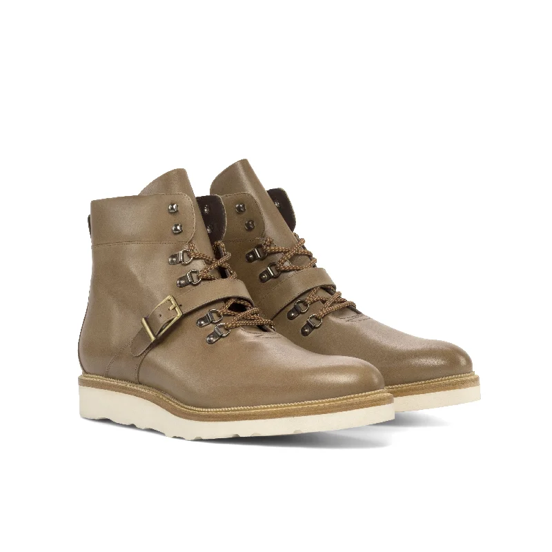 DapperFam Everest in Light Brown Men's Vitello Leather Hiking Boot