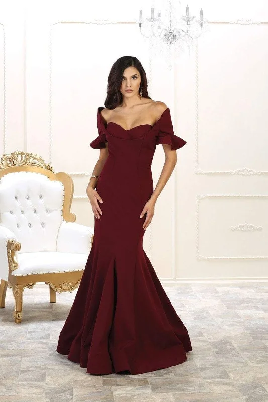 Trendy Threads May Queen RQ7491 Off-Shoulder Pleated Mermaid Dress