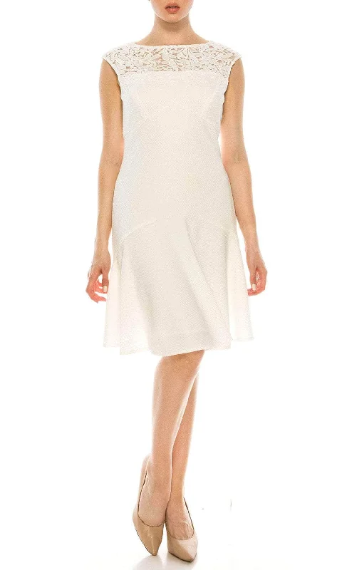 Everyday Fashion London Times L2515M - Lace Bateau Cocktail Dress