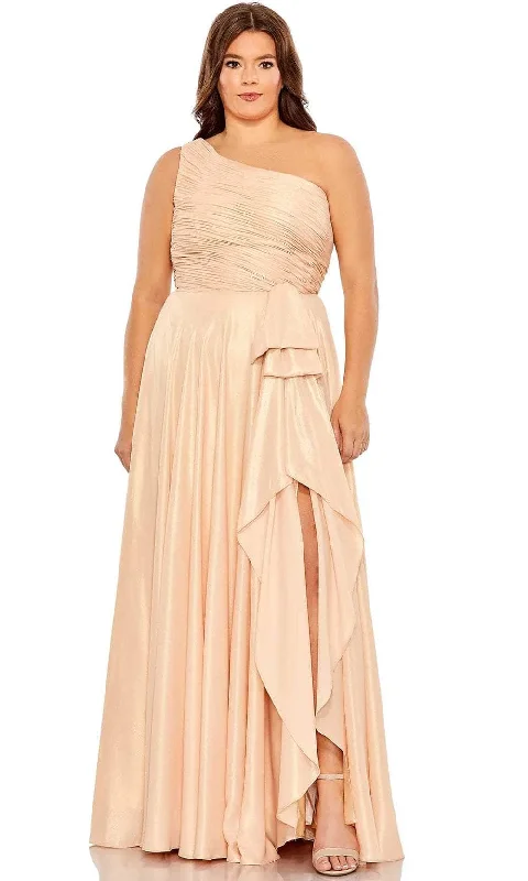 Timeless Classics Mac Duggal 68125 - Ruched Bod Asymmetric Shiny Dress