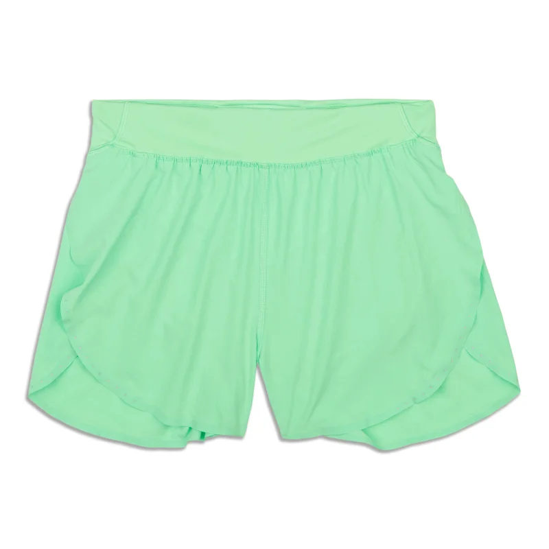 Latest Trends Fast and Free HR Classic Short - Resale