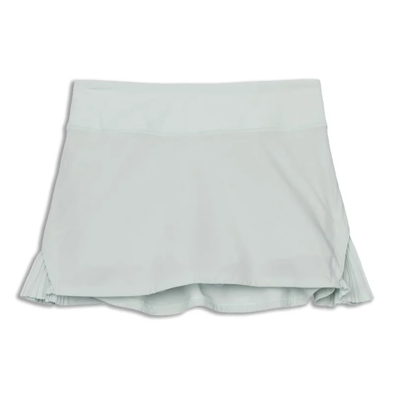 Vibrant Femme Fashion Play Off The Pleats Skirt - Resale