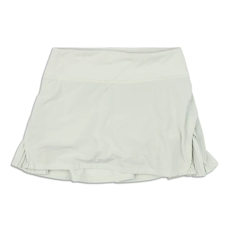 Modern Women's Attire Play Off The Pleats Skirt - Resale