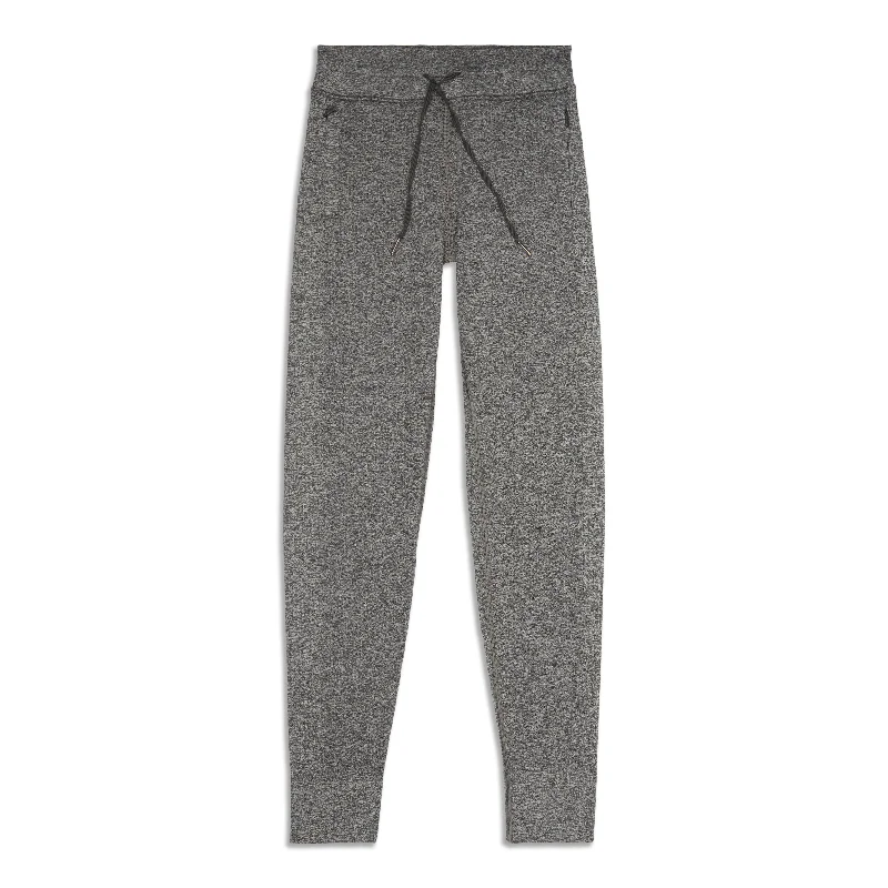 Women's Travel Apparel Engineered Warmth Jogger - Resale