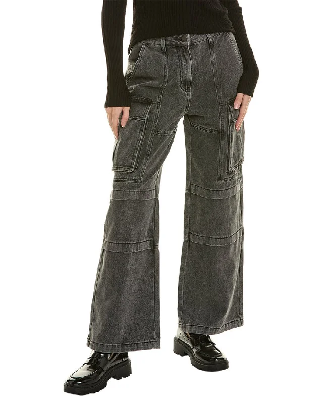 Women's Contemporary Apparel Gracia Black Loose Fit Cargo Jean