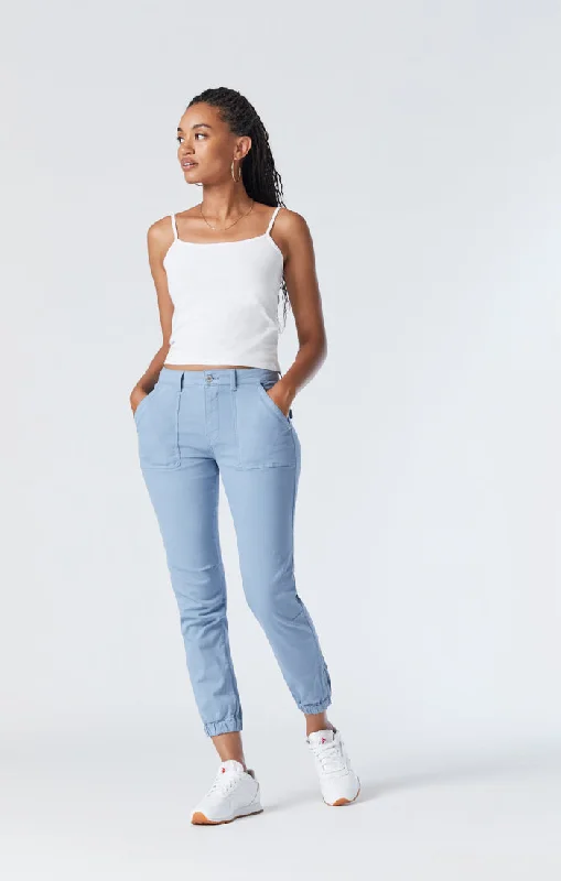 Premium Style IVY SLIM CARGO PANTS IN MOUNTAIN SPRING TWILL