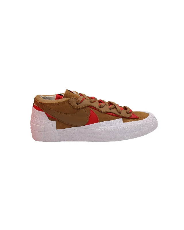 Men's Anti-Slip Boots Sacai x Nike Blazer Low Sneakers in British Tan Suede